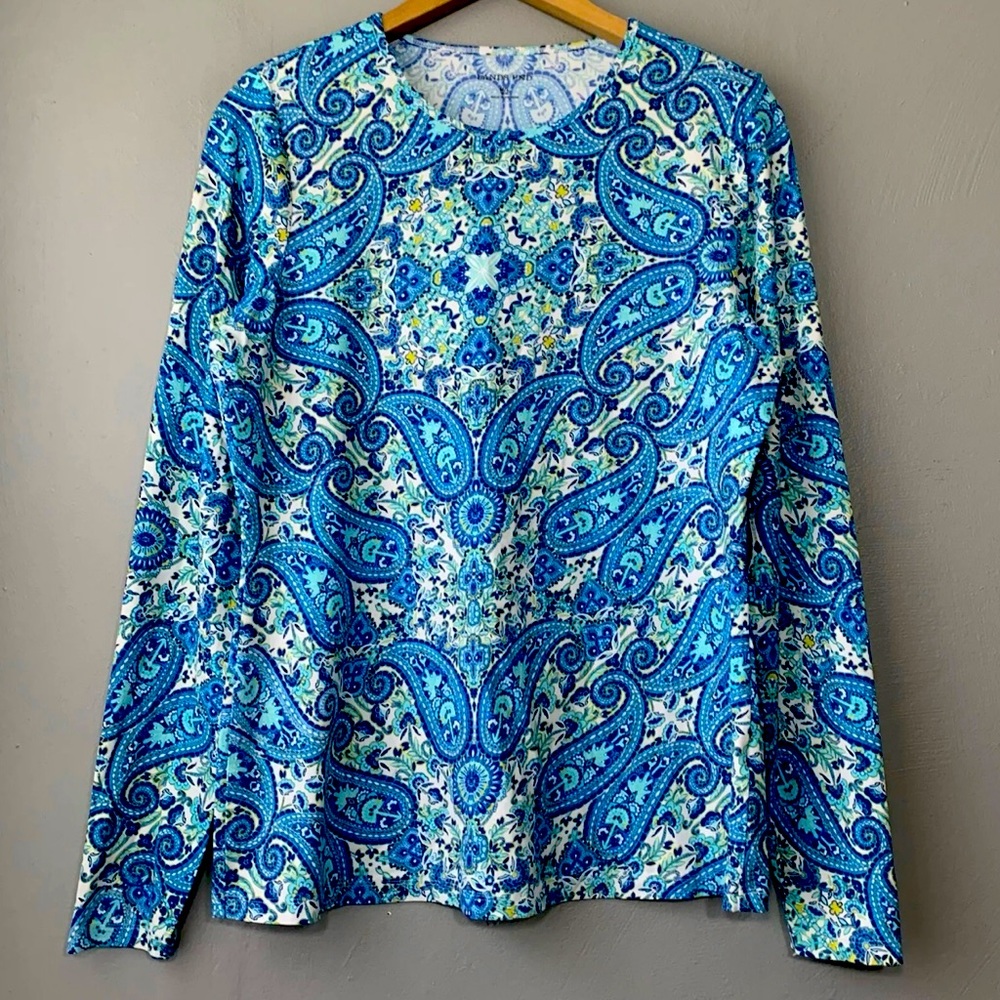 Lands End women's rash guard top size M/L.